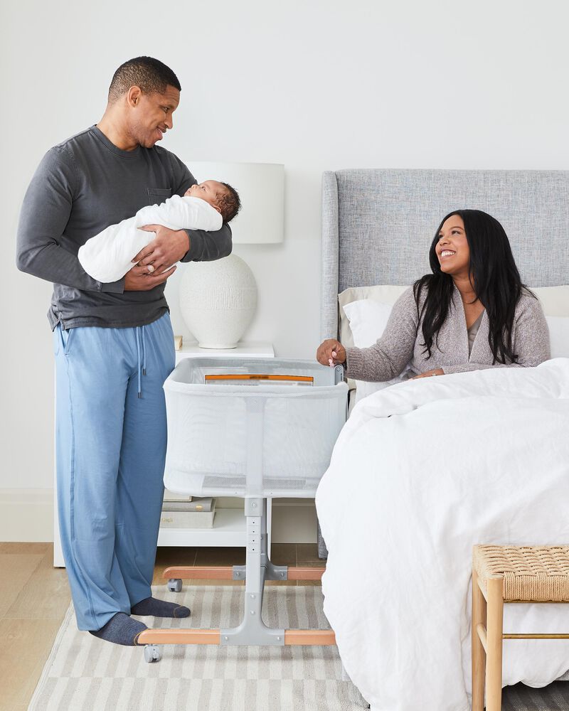 Cozy-Up 2-in-1 Bedside Sleeper & Bassinet, image 5 of 13 slides