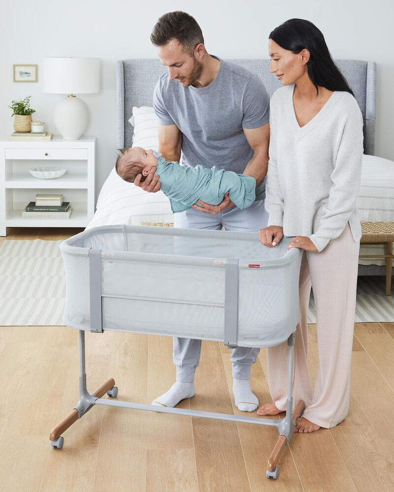 Cozy-Up 2-in-1 Bedside Sleeper & Bassinet, image 9 of 13 slides