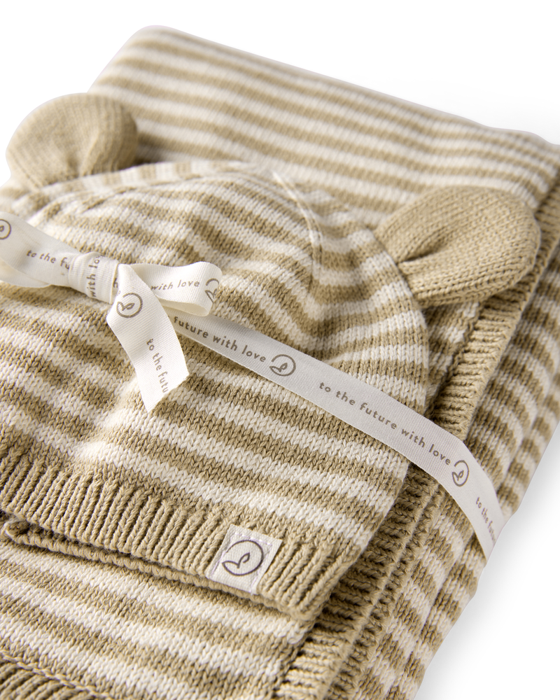Baby Organic Cotton  Sweater Knit Blanket and Cap Gift Set, image 3 of 4 slides