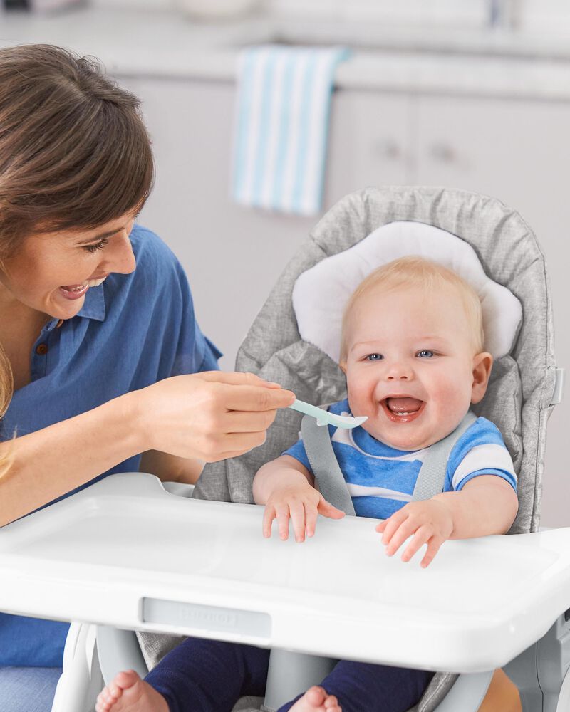 Easy-Feed Spoons, image 4 of 8 slides