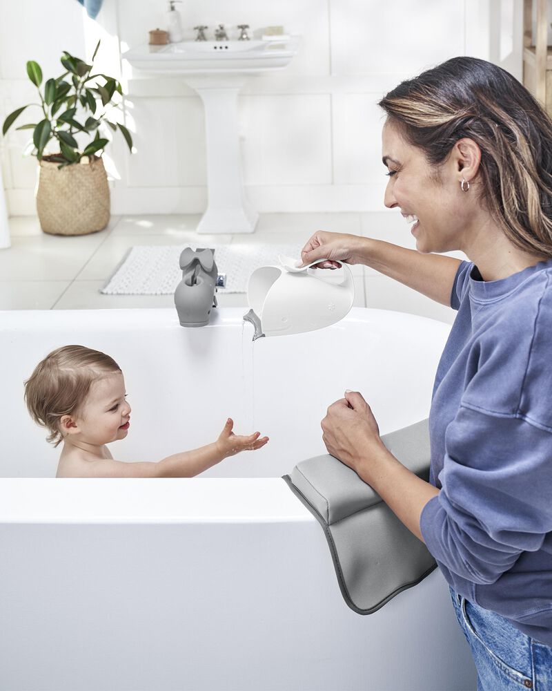 MOBY® Waterfall Bath Rinser - White, image 9 of 13 slides